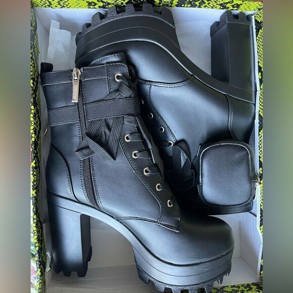 Cape Robbin Monik Platform Chelsea Ankle Boots with Chunky Block Heels Booties M - Picture 6 of 10